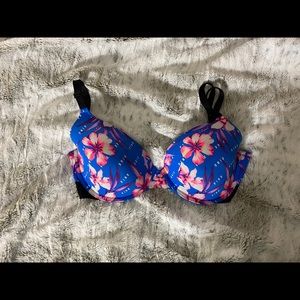 Victoria’s Secret PINK Wear Everywhere Bra